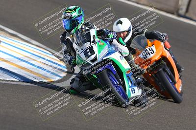 media/Oct-12-2025-CRA (Sun) [[e621380112]]/Races/Race 10/